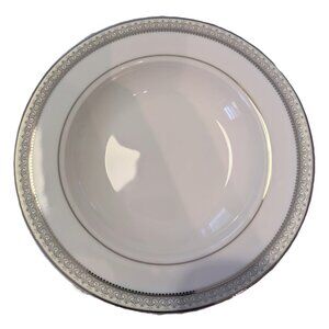 Mikasa Fine China Platinum Crown L3428 Rimmed Soup Bowls 8 1/2"